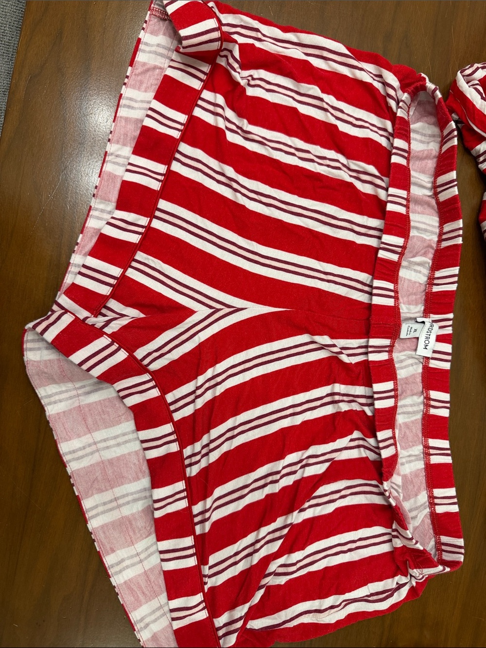 Nordstrom Moonlight Red and White Striped Pajama Short Set - Picture 3 of 5